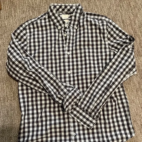 Gap Button Up shirt - Picture 1 of 6